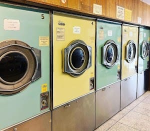 Broadstone Launderette Broadstone Launderette